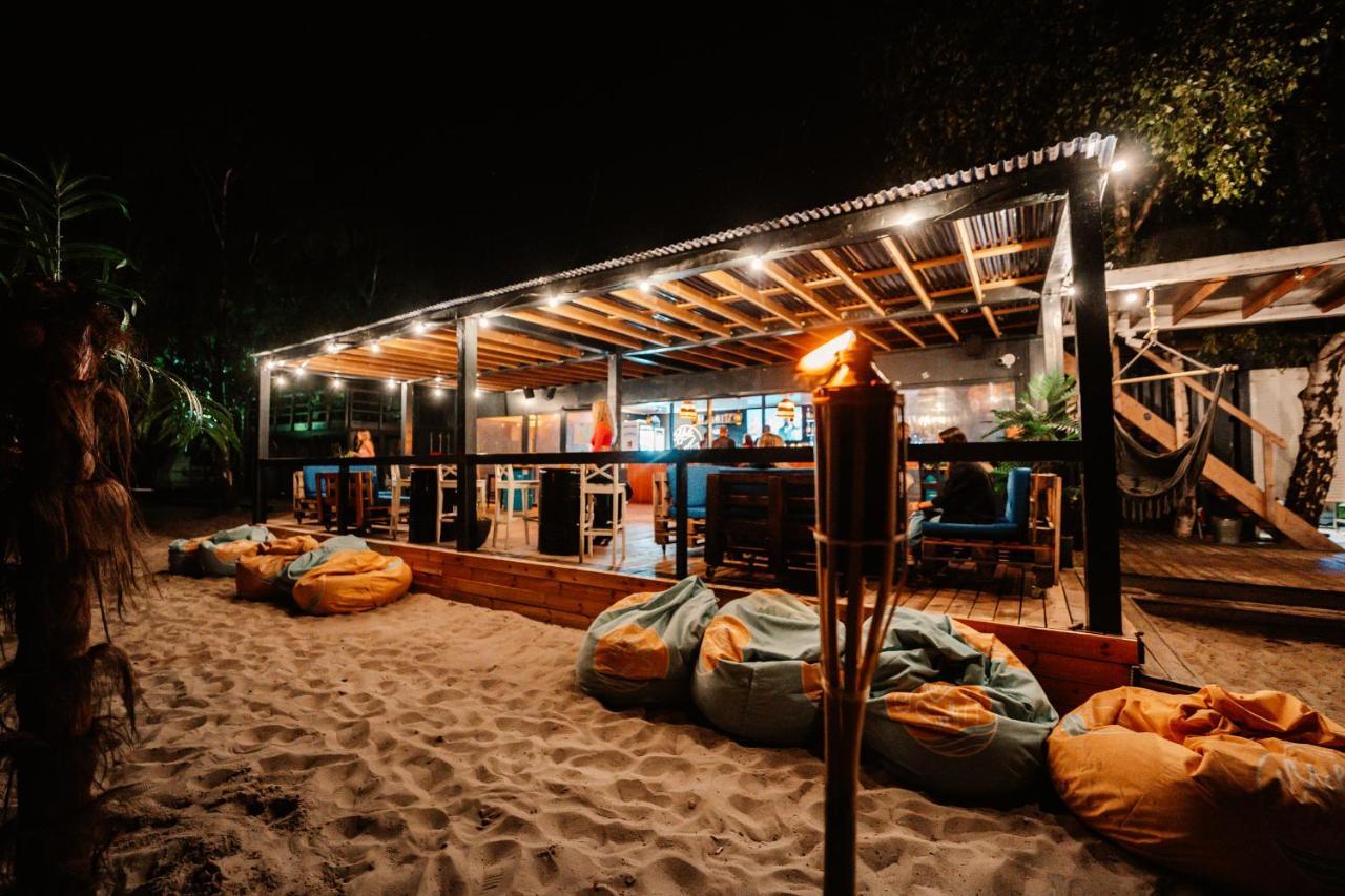 Camping Molo Surf Spot Ястарня Екстериор снимка